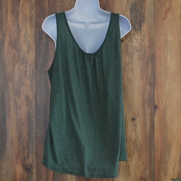 Emery Rose Plus Size Cut Out V Neck Tank Blouse Green 3XL - Picture 6 of 7